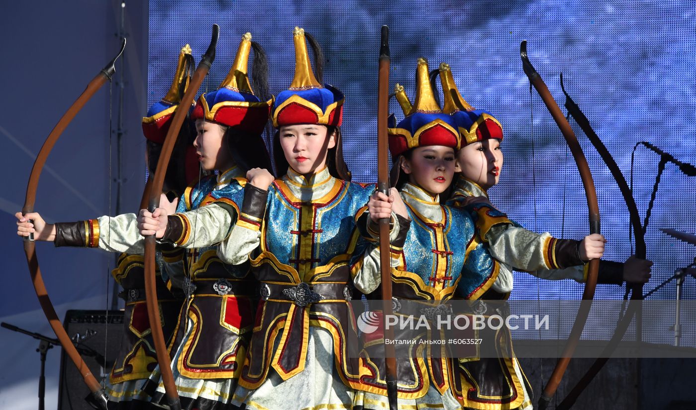 Празднование Дня народного единства в регионах России
