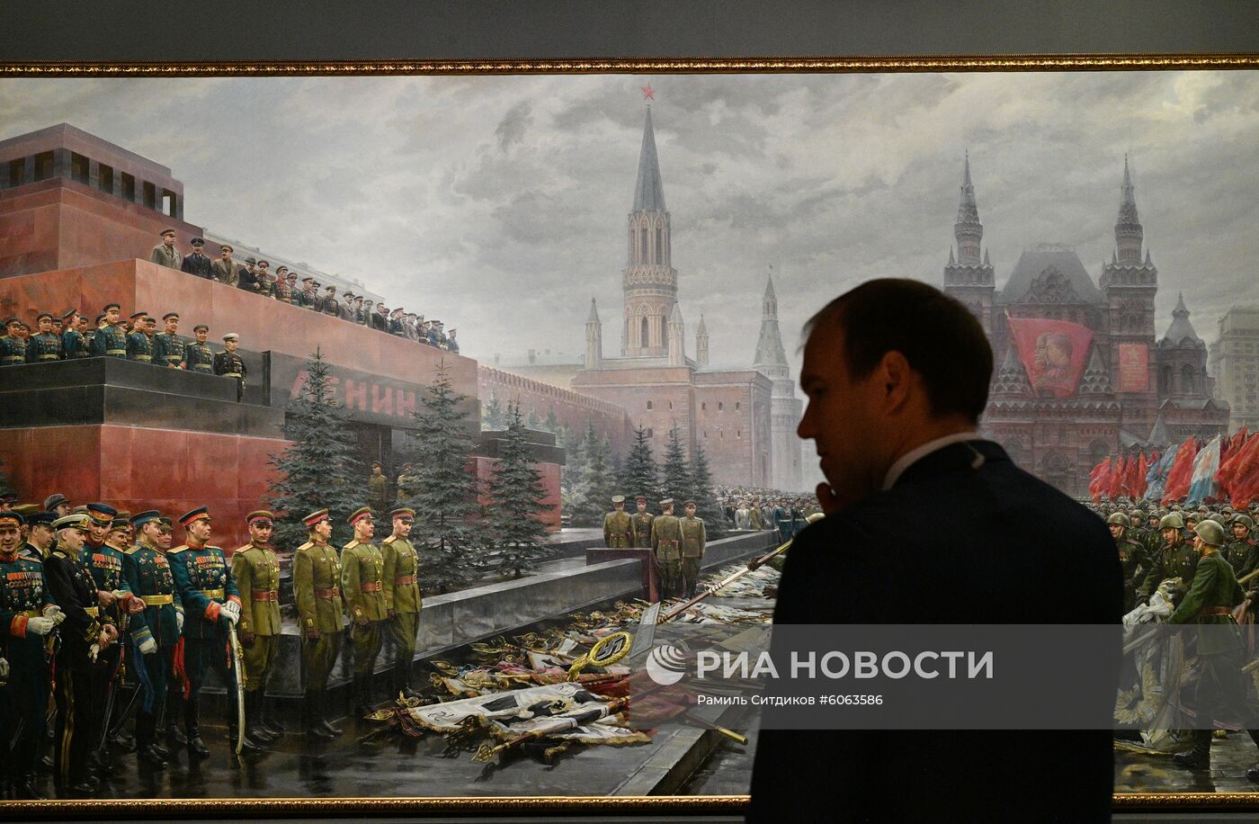 Открытие выставки "Православная Русь - ко Дню народного единства"