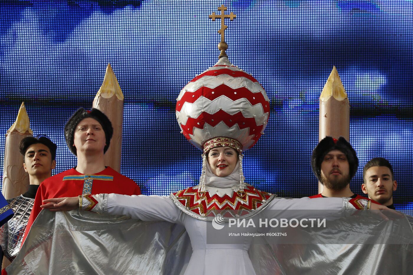 Празднование Дня народного единства в регионах России