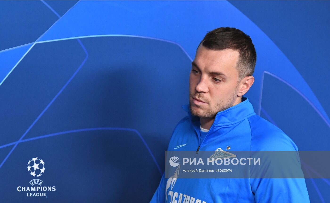 Футбол. Лига чемпионов. Тренировка ФК "Зенит"