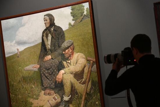 Открытие выставки "Православная Русь - ко Дню народного единства"