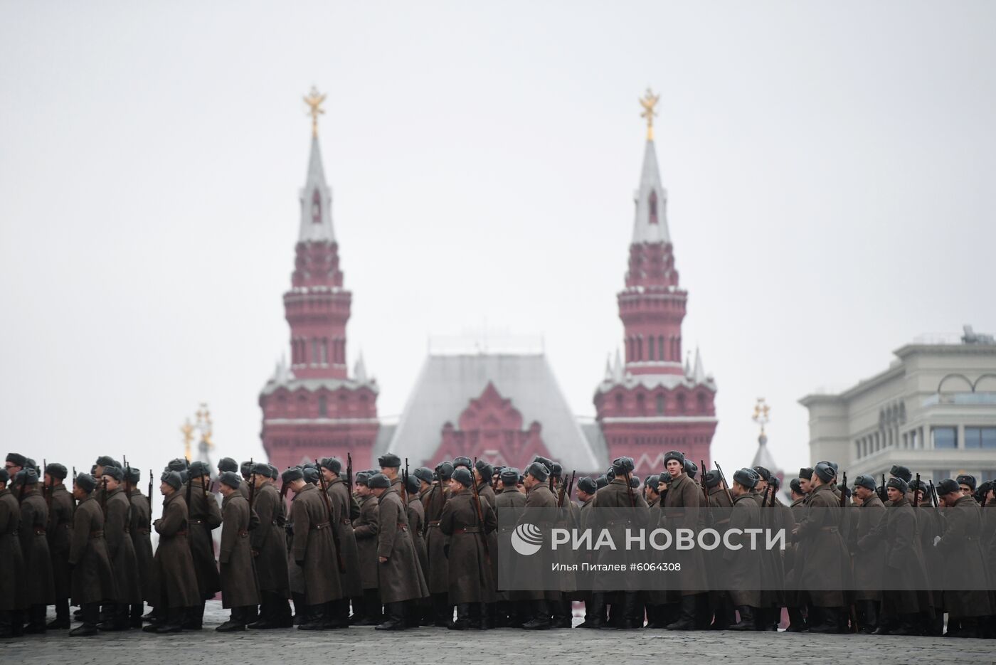 Генеральная репетиция марша, посвященного 78-й годовщине военного парада 1941 года