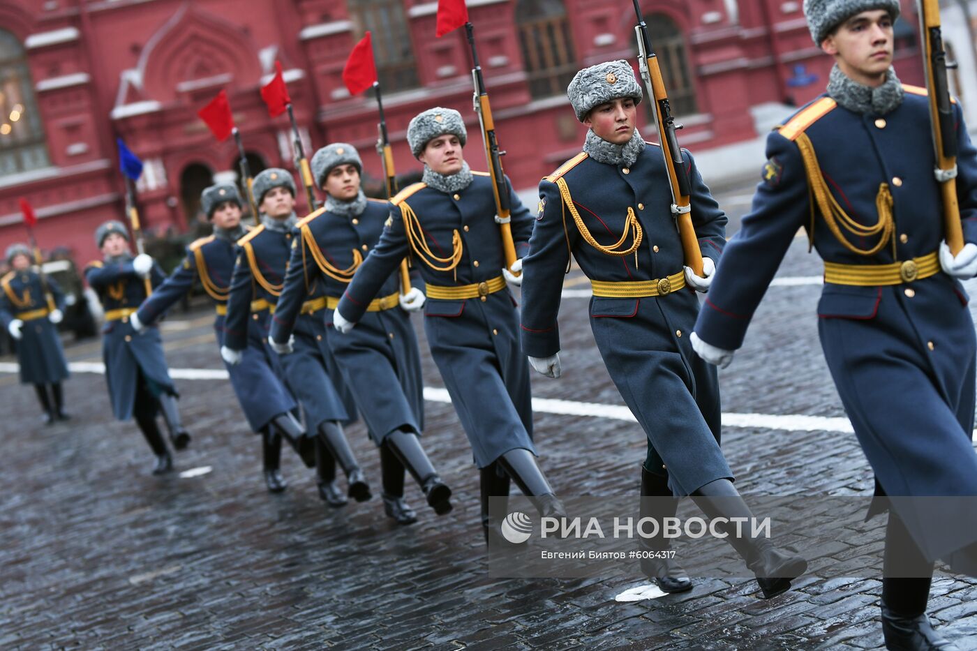 Генеральная репетиция марша, посвященного 78-й годовщине военного парада 1941 года
