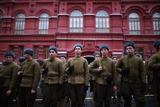 Генеральная репетиция марша, посвященного 78-й годовщине военного парада 1941 года