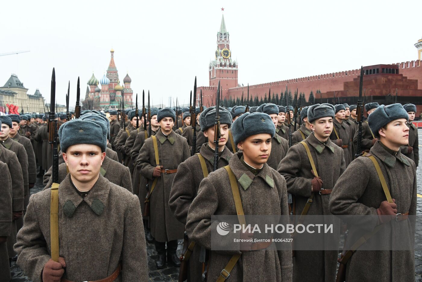 Генеральная репетиция марша, посвященного 78-й годовщине военного парада 1941 года