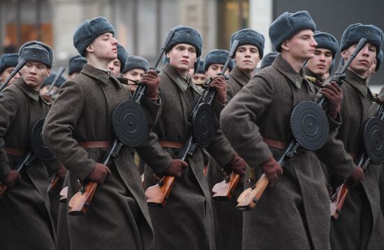 Генеральная репетиция марша, посвященного 78-й годовщине военного парада 1941 года