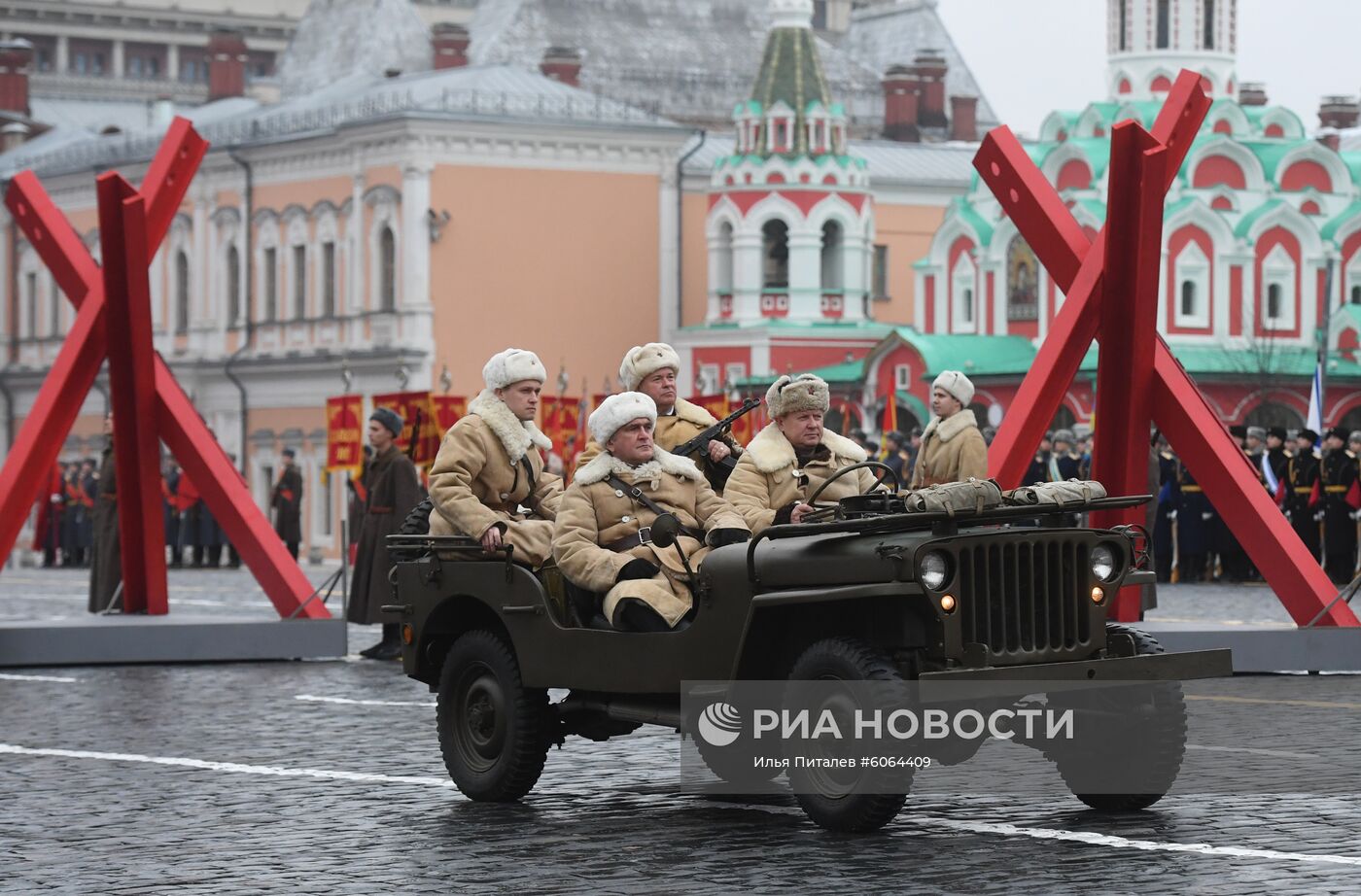 Генеральная репетиция марша, посвященного 78-й годовщине военного парада 1941 года