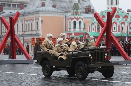 Генеральная репетиция марша, посвященного 78-й годовщине военного парада 1941 года