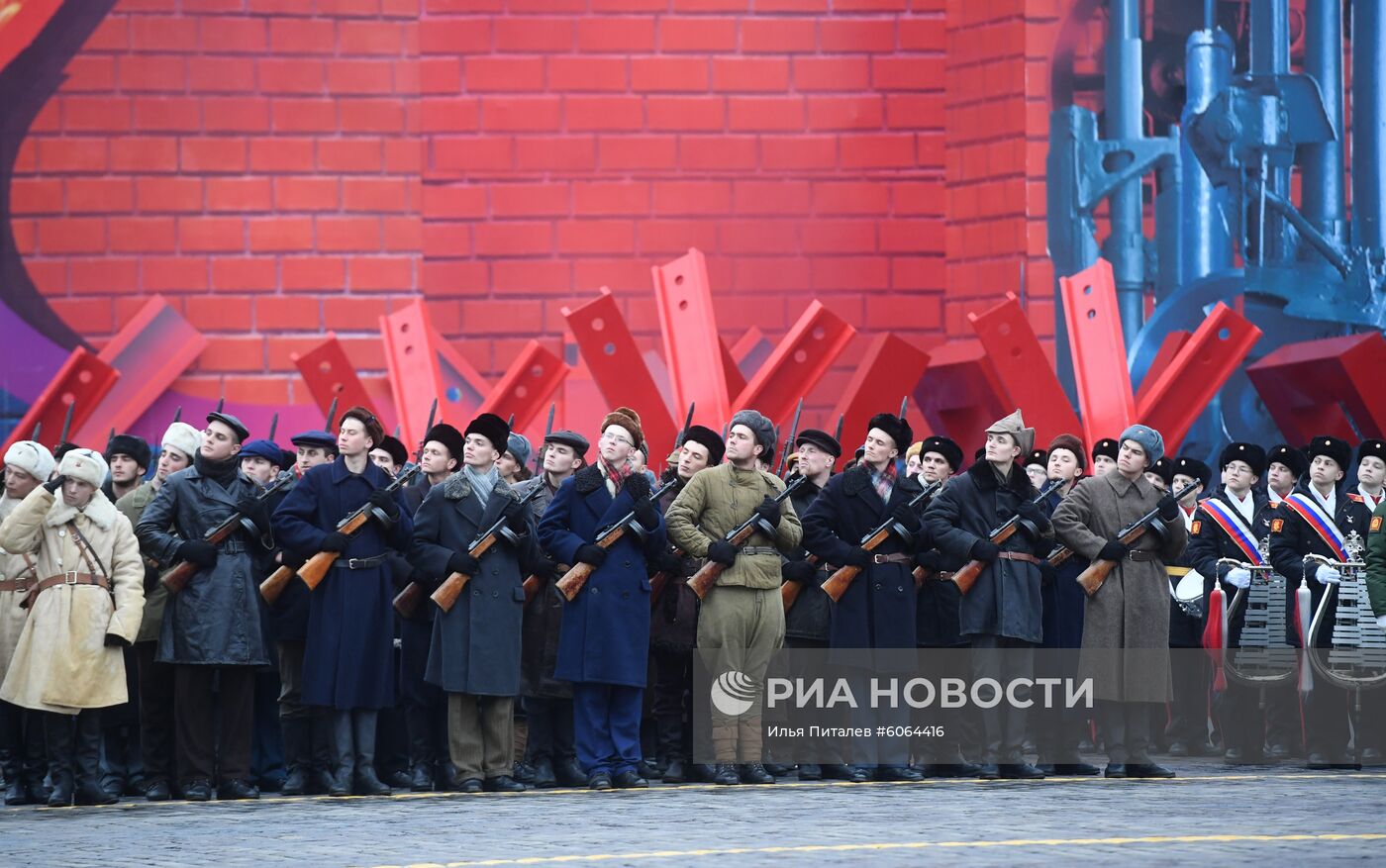 Генеральная репетиция марша, посвященного 78-й годовщине военного парада 1941 года