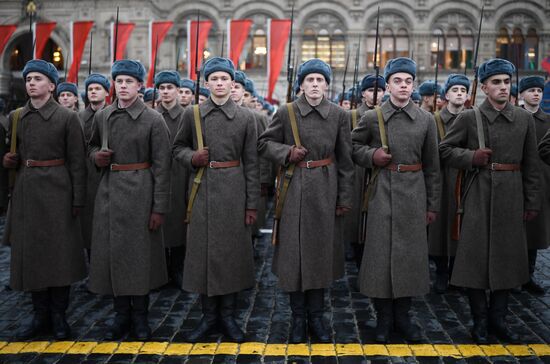 Генеральная репетиция марша, посвященного 78-й годовщине военного парада 1941 года