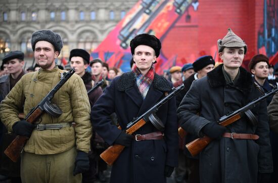 Генеральная репетиция марша, посвященного 78-й годовщине военного парада 1941 года