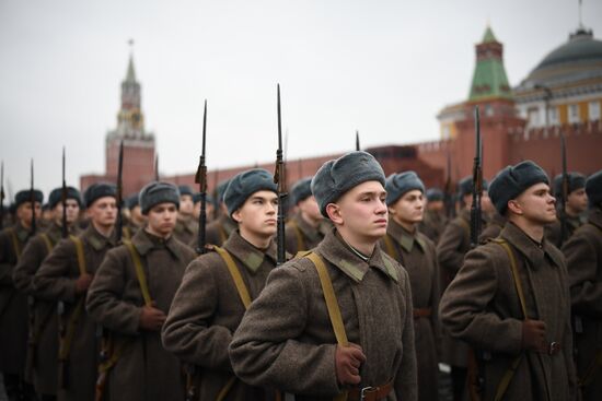 Генеральная репетиция марша, посвященного 78-й годовщине военного парада 1941 года