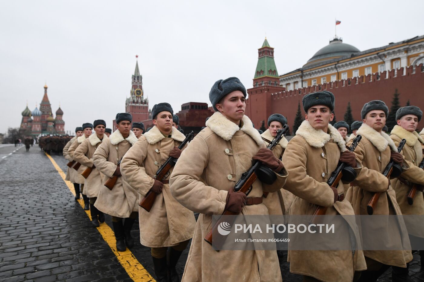 Генеральная репетиция марша, посвященного 78-й годовщине военного парада 1941 года