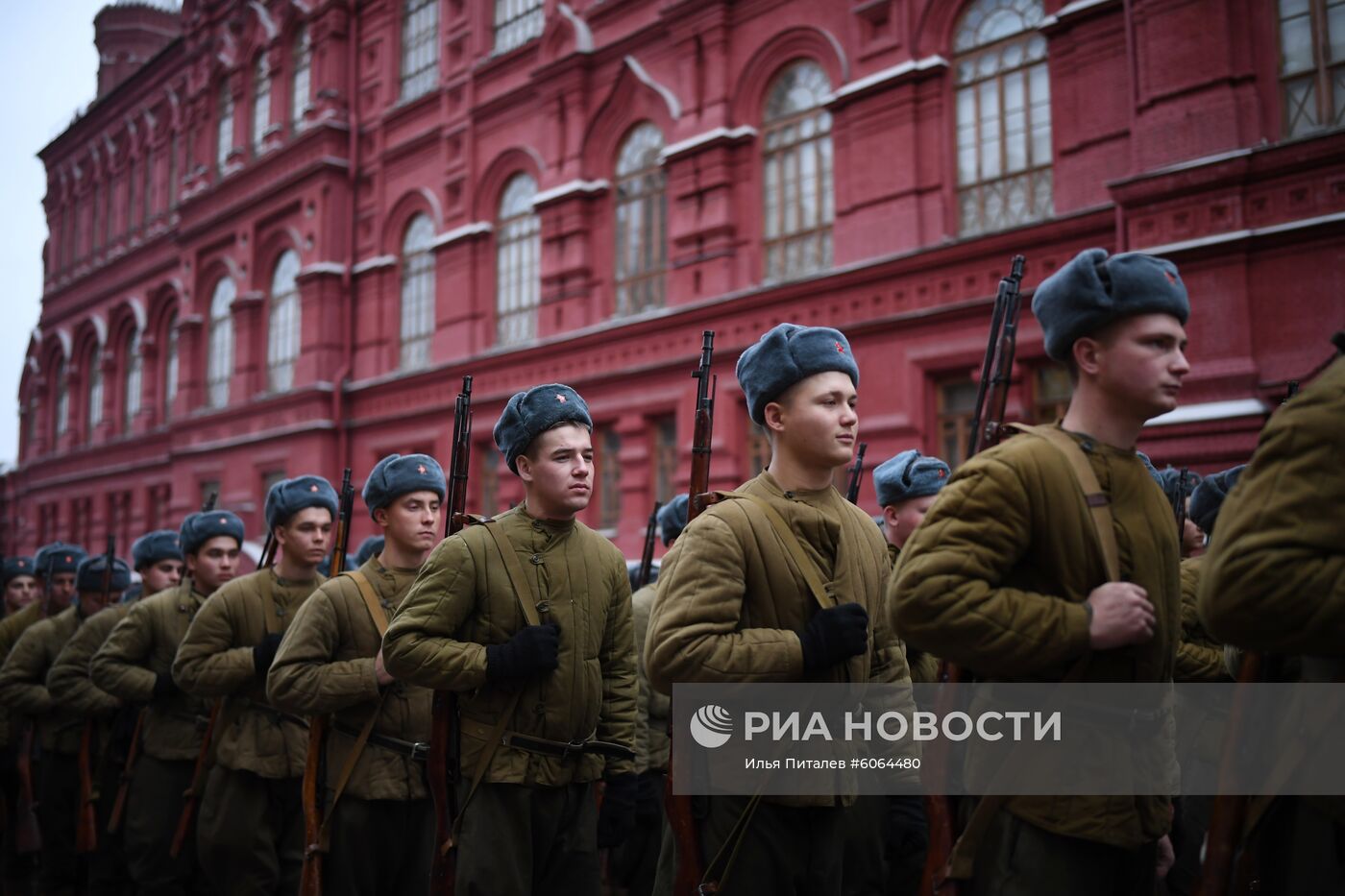 Генеральная репетиция марша, посвященного 78-й годовщине военного парада 1941 года