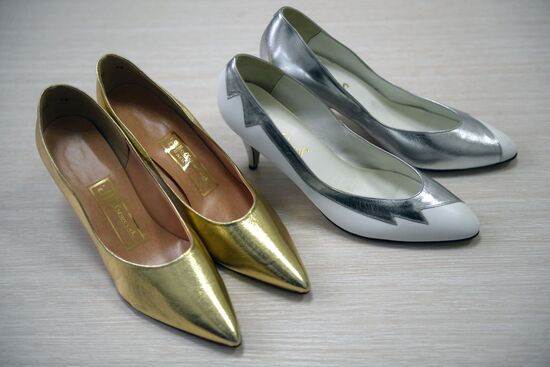 Топ-лоты из коллекции драгоценностей Л. Зыкиной, выставленные на аукцион