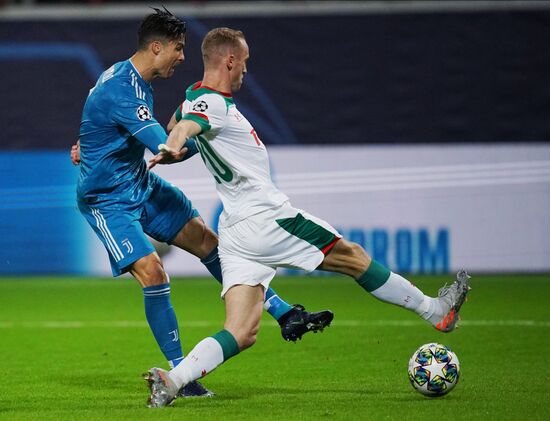 Футбол. Лига чемпионов. Матч "Локомотив" - "Ювентус"