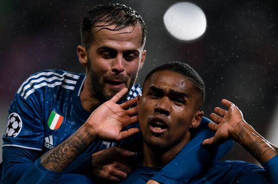 Футбол. Лига чемпионов. Матч "Локомотив" - "Ювентус"