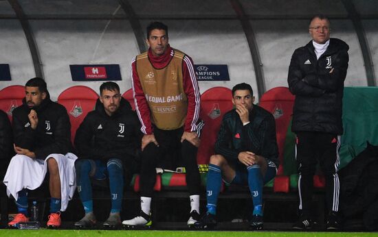 Футбол. Лига чемпионов. Матч "Локомотив" - "Ювентус"