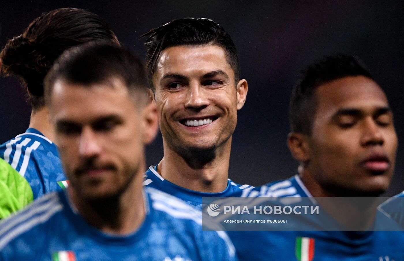 Футбол. Лига чемпионов. Матч "Локомотив" - "Ювентус"