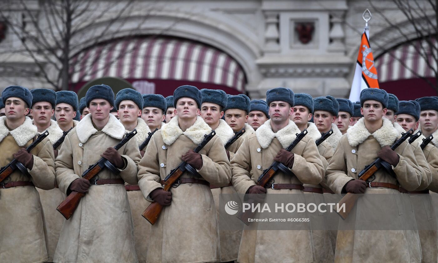 Марш, приуроченный к 78-й годовщине парада 1941 года