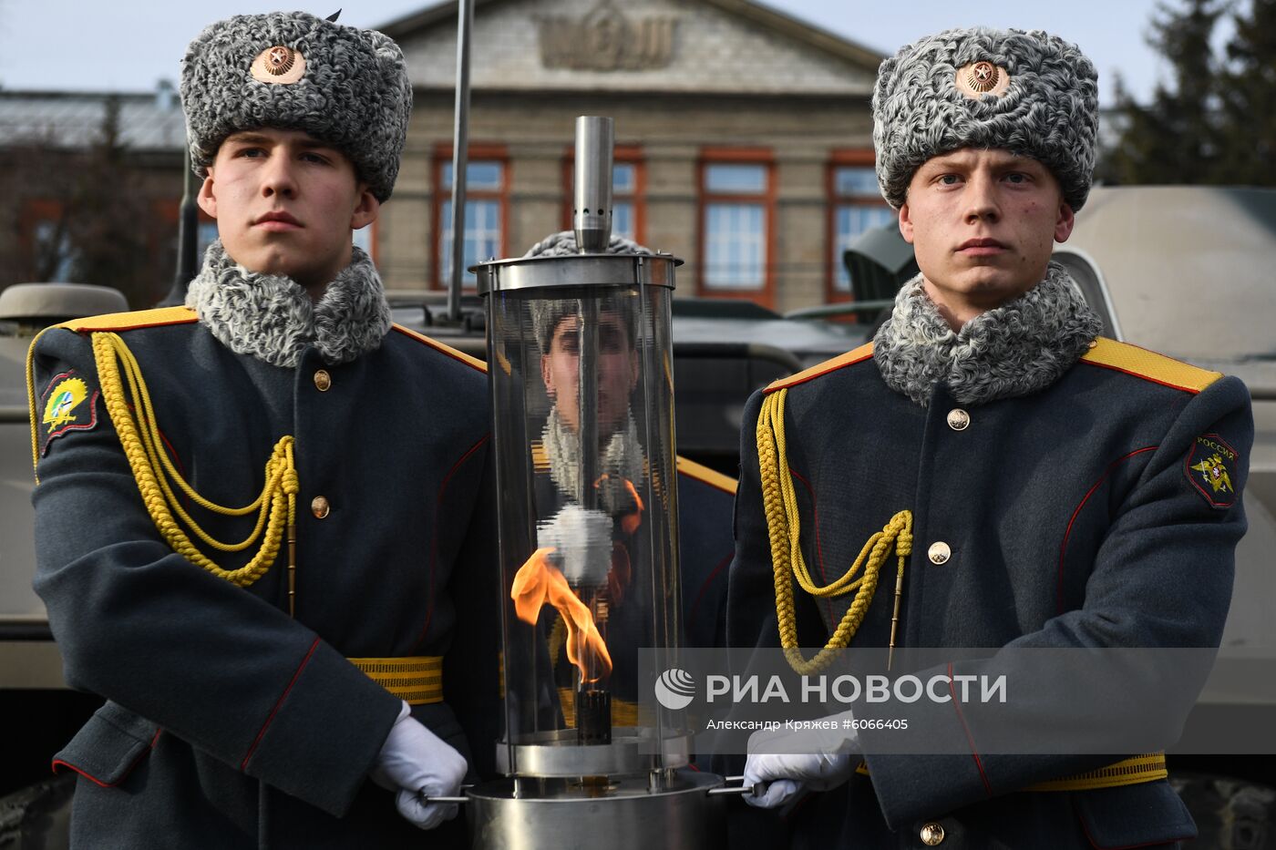 Памятный митинг в честь зажжения чаши Вечного огня в Новосибирске