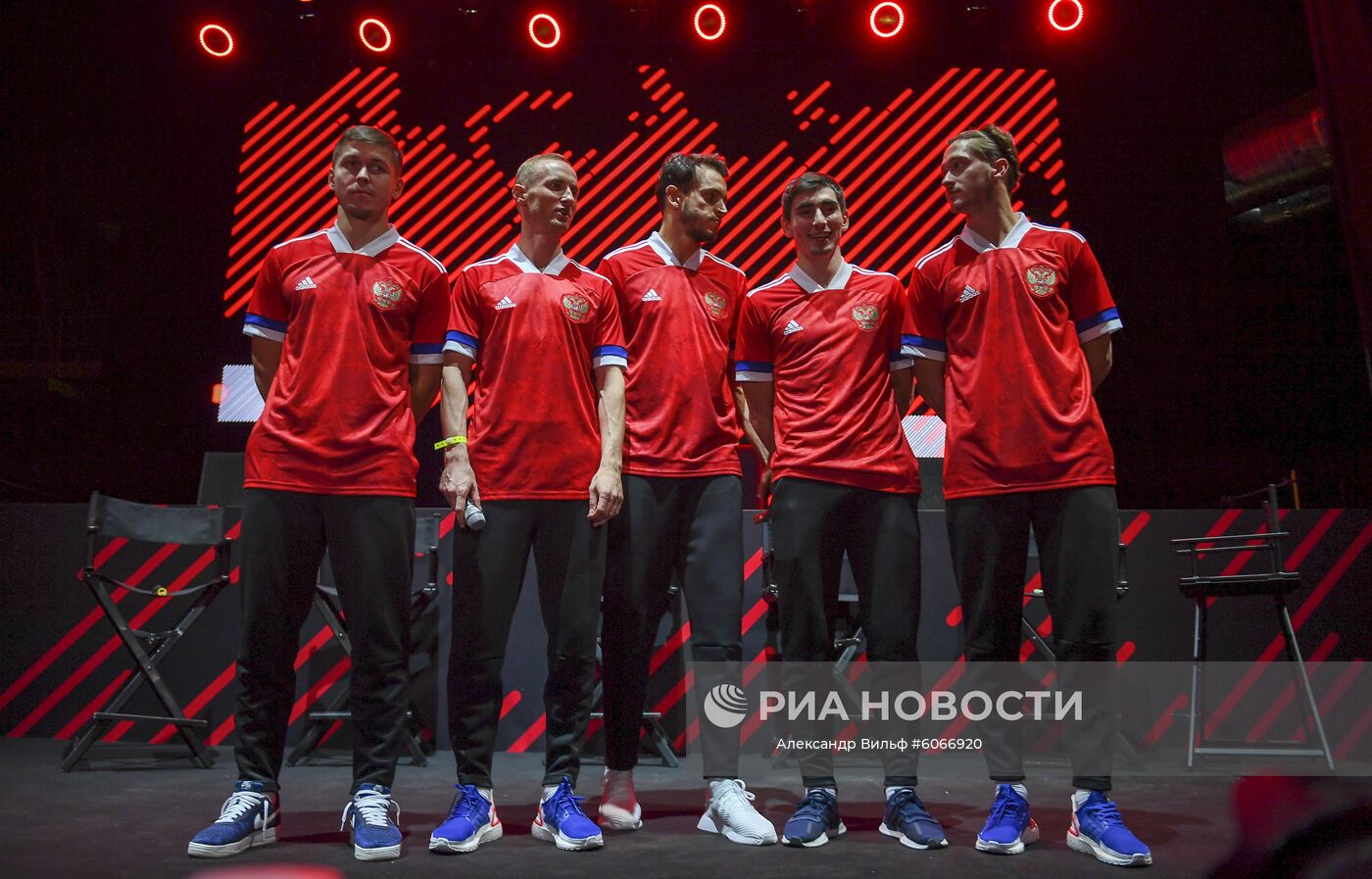 Представление формы сборной России к ЧЕ-2020 по футболу