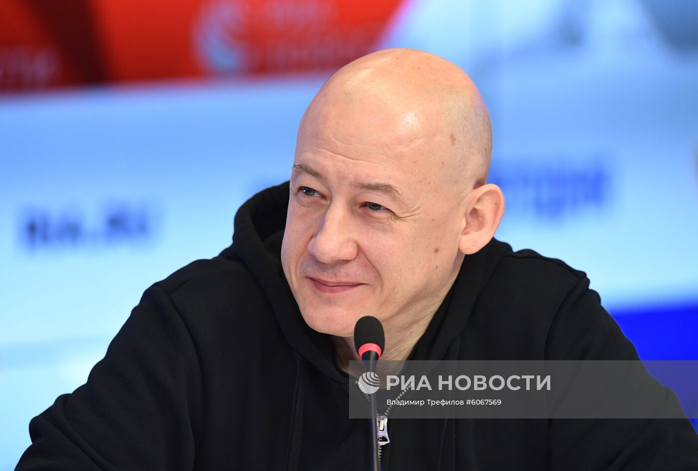 Творческая встреча с рок-музыкантом Г. Сукачевым