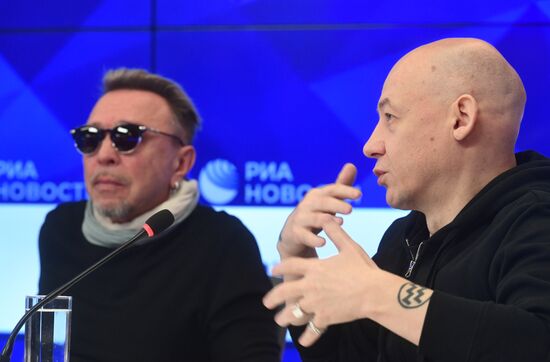 Творческая встреча с рок-музыкантом Г. Сукачевым