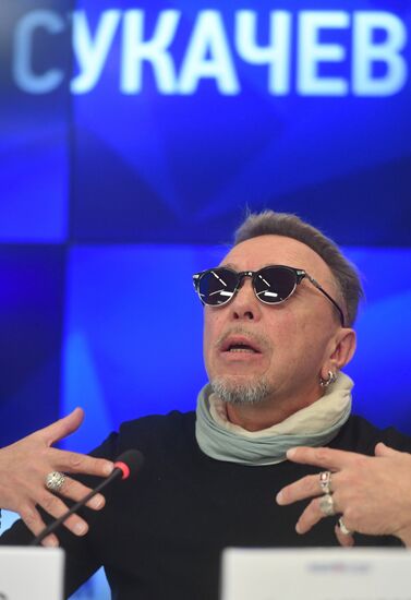 Творческая встреча с рок-музыкантом Г. Сукачевым