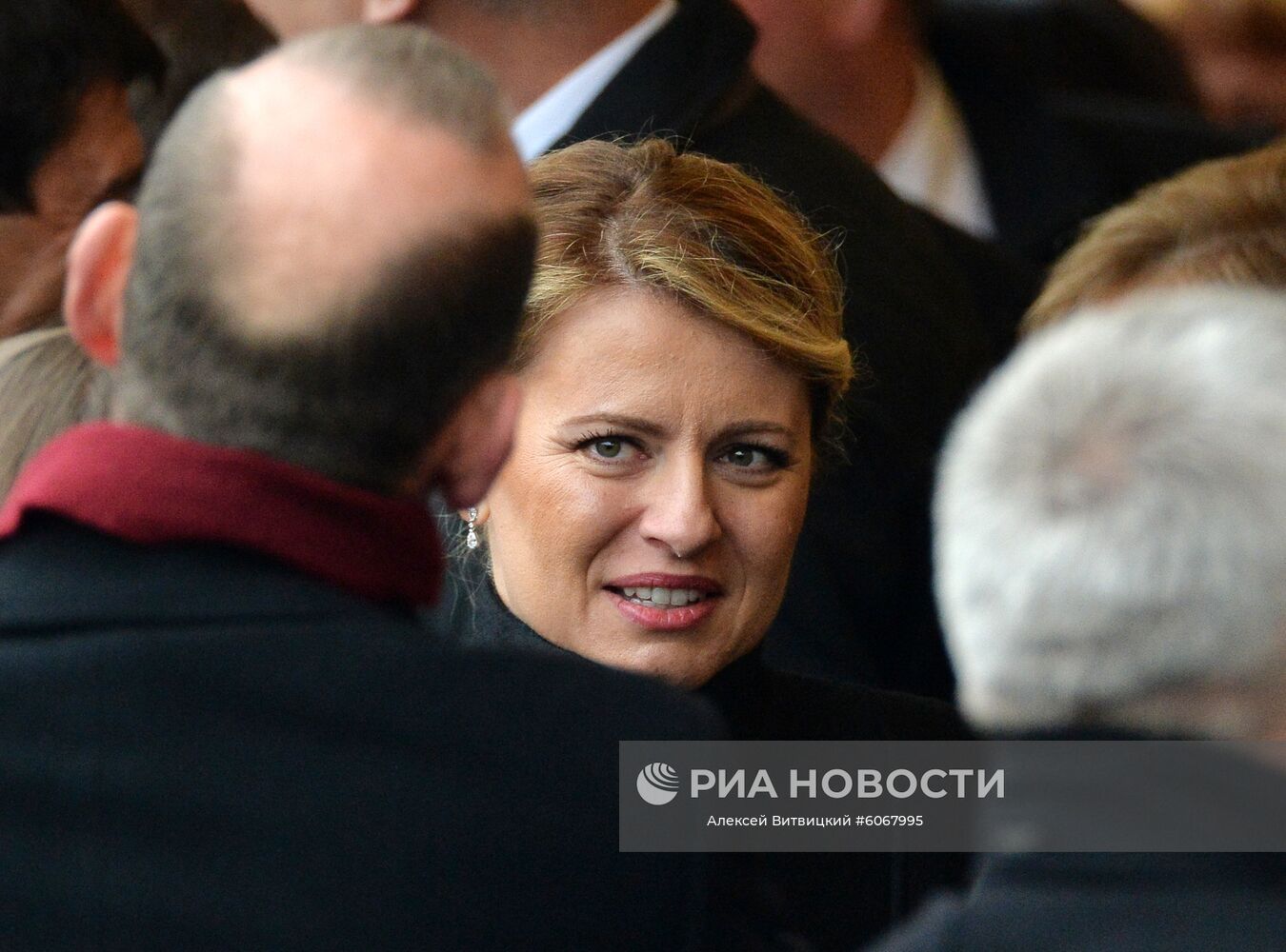 Президент Словакии Зузана Чапутова во время мероприятий по случаю 30-летней годовщины падения Берлинской стены, ознаменовавшего воссоединение населения ФРГ и ГДР. Место: Германия, Берлин. Автор: Алексей Витвицкий/РИА Новости. Мероприятия по случаю 30-летней годовщины падения Берлинской стены