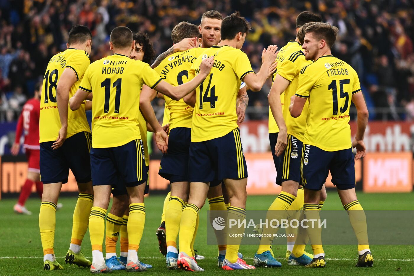 Футбол. РПЛ. Матч "Ростов" - "Тамбов"