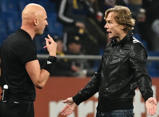 Футбол. РПЛ. Матч "Ростов" - "Тамбов"