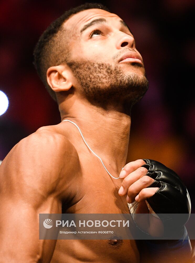 UFC Fight Night в Москве