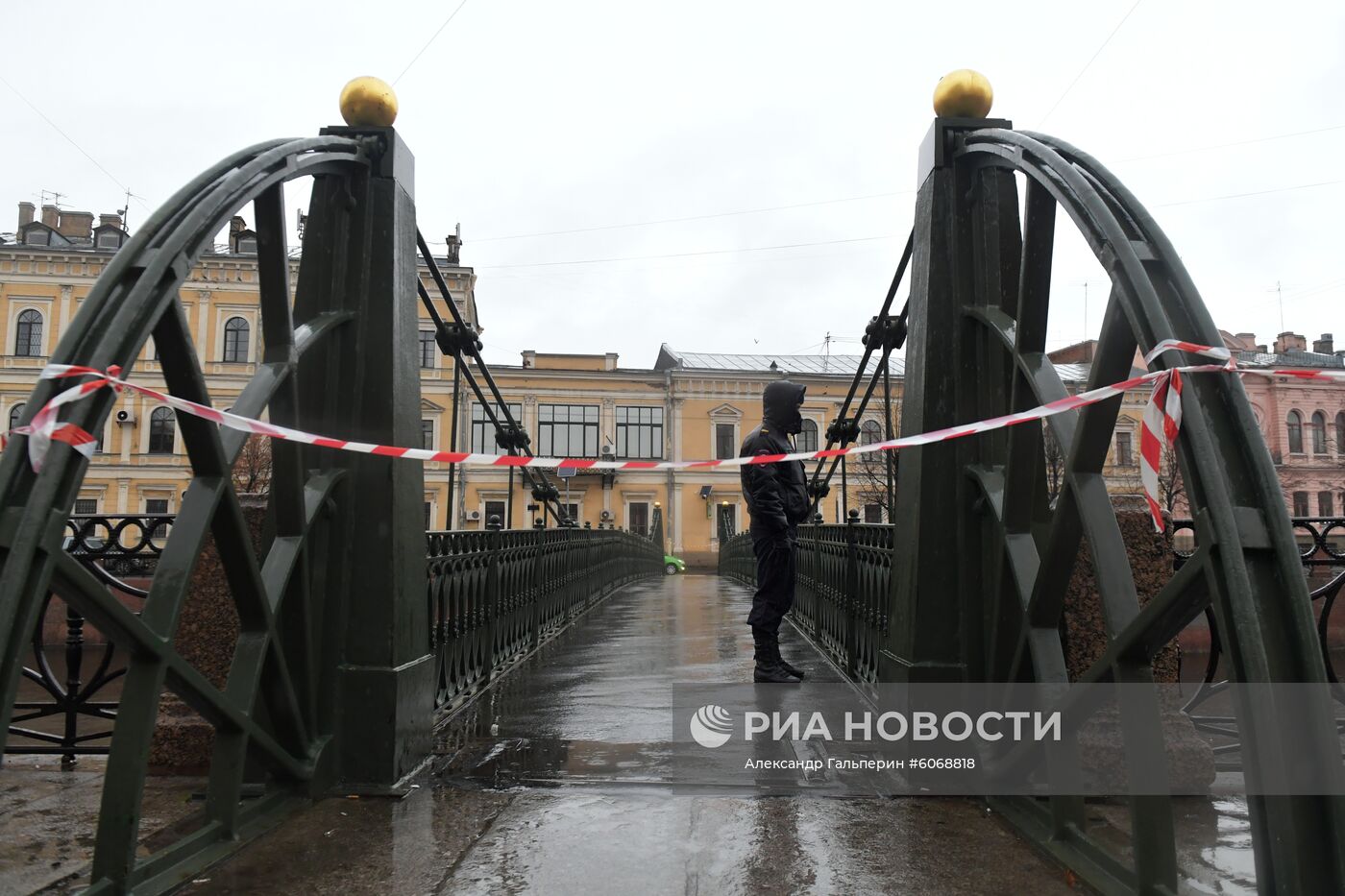 Следственные действия на реке Мойке в Санкт-Петербурге