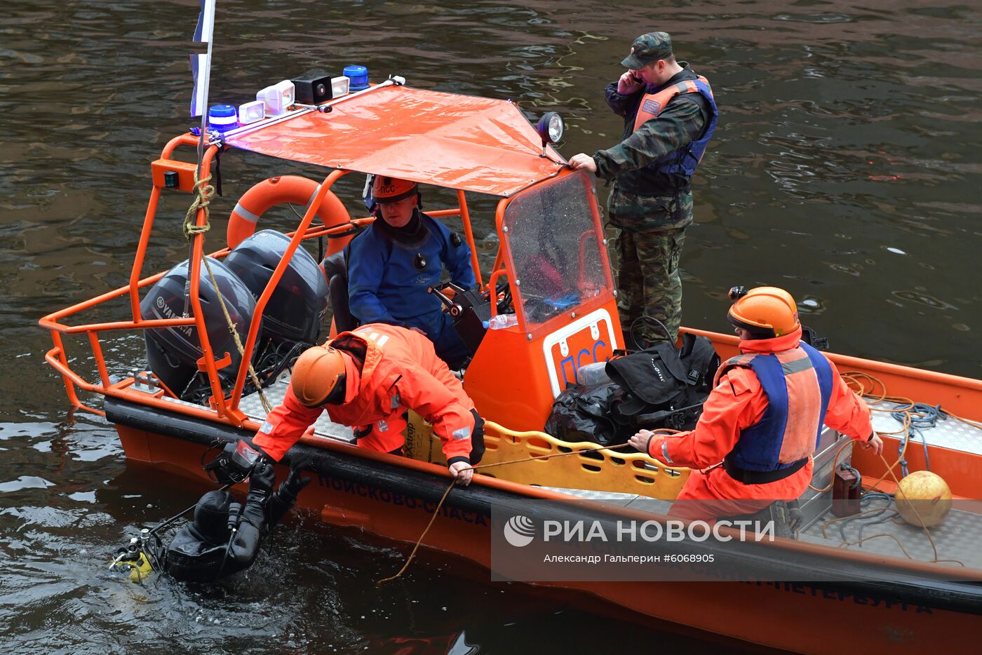 Следственные действия на реке Мойке в Санкт-Петербурге