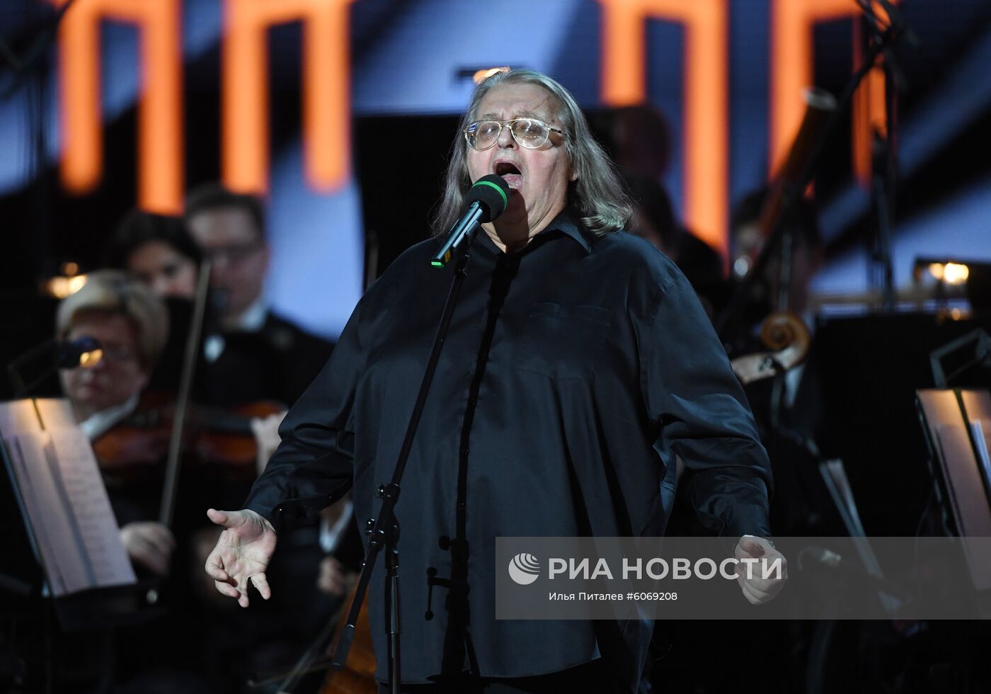 Юбилейный вечер А. Пахмутовой