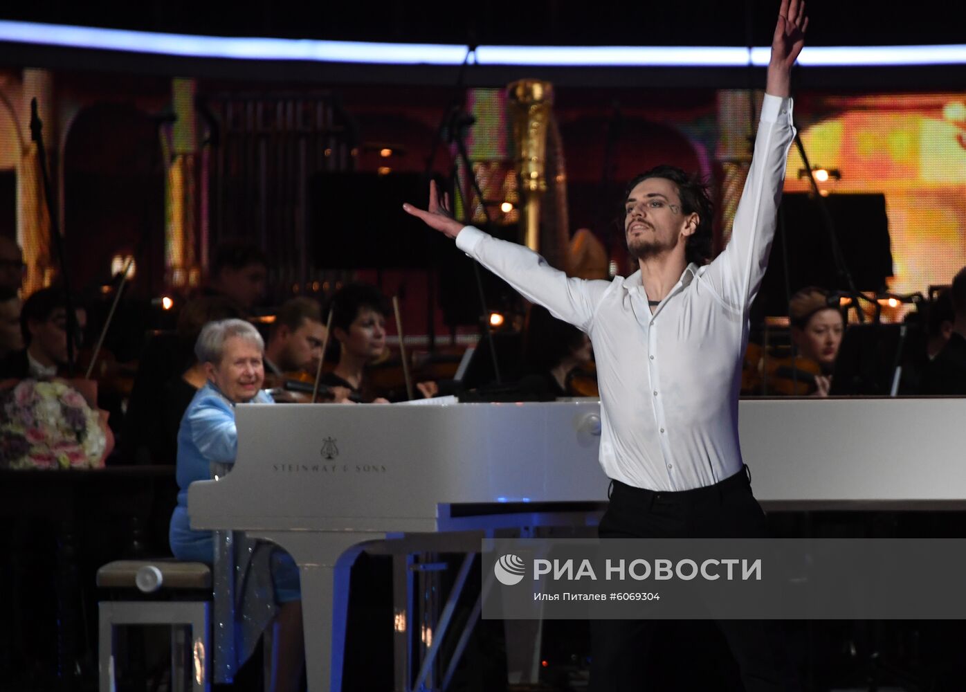 Юбилейный вечер А. Пахмутовой