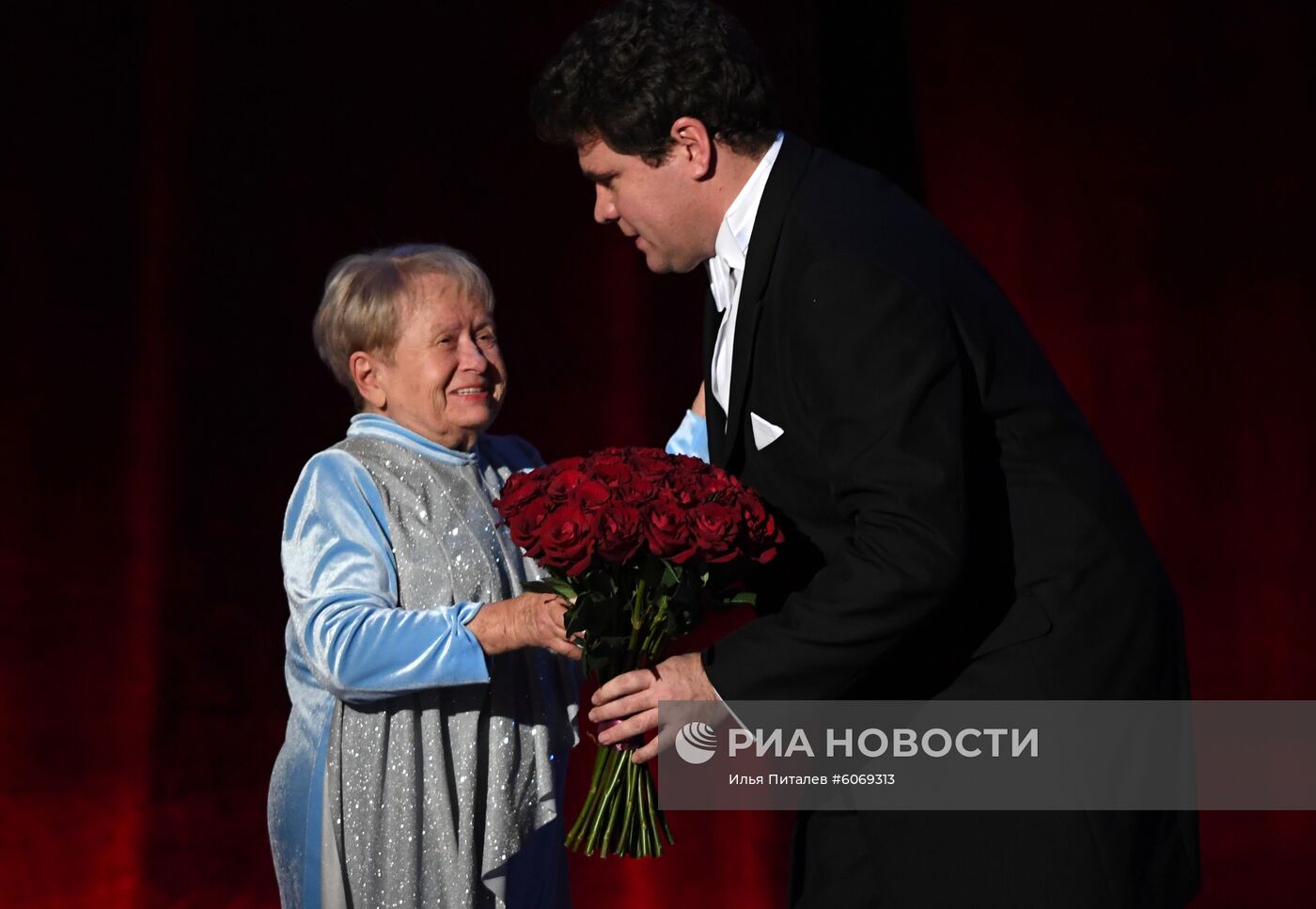 Юбилейный вечер А. Пахмутовой