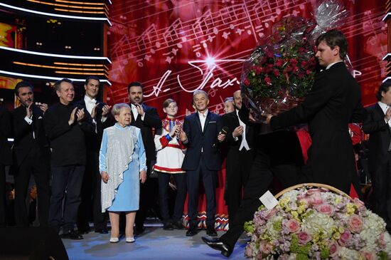 Юбилейный вечер А. Пахмутовой