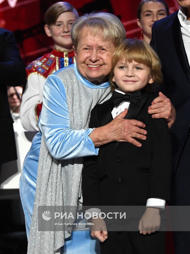 Юбилейный вечер А. Пахмутовой