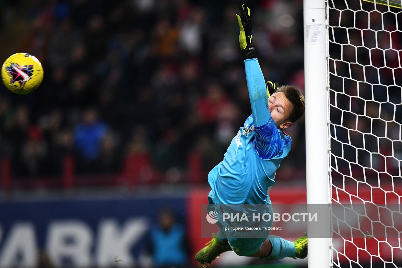 Футбол. РПЛ. Матч "Локомотив" – "Краснодар"