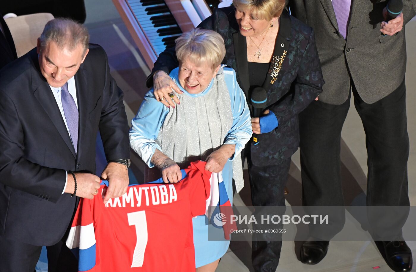 Юбилейный вечер А. Пахмутовой