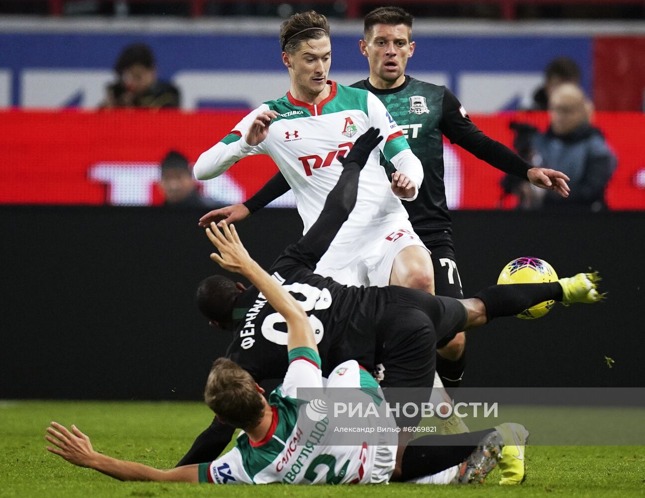 Футбол. РПЛ. Матч "Локомотив" – "Краснодар"