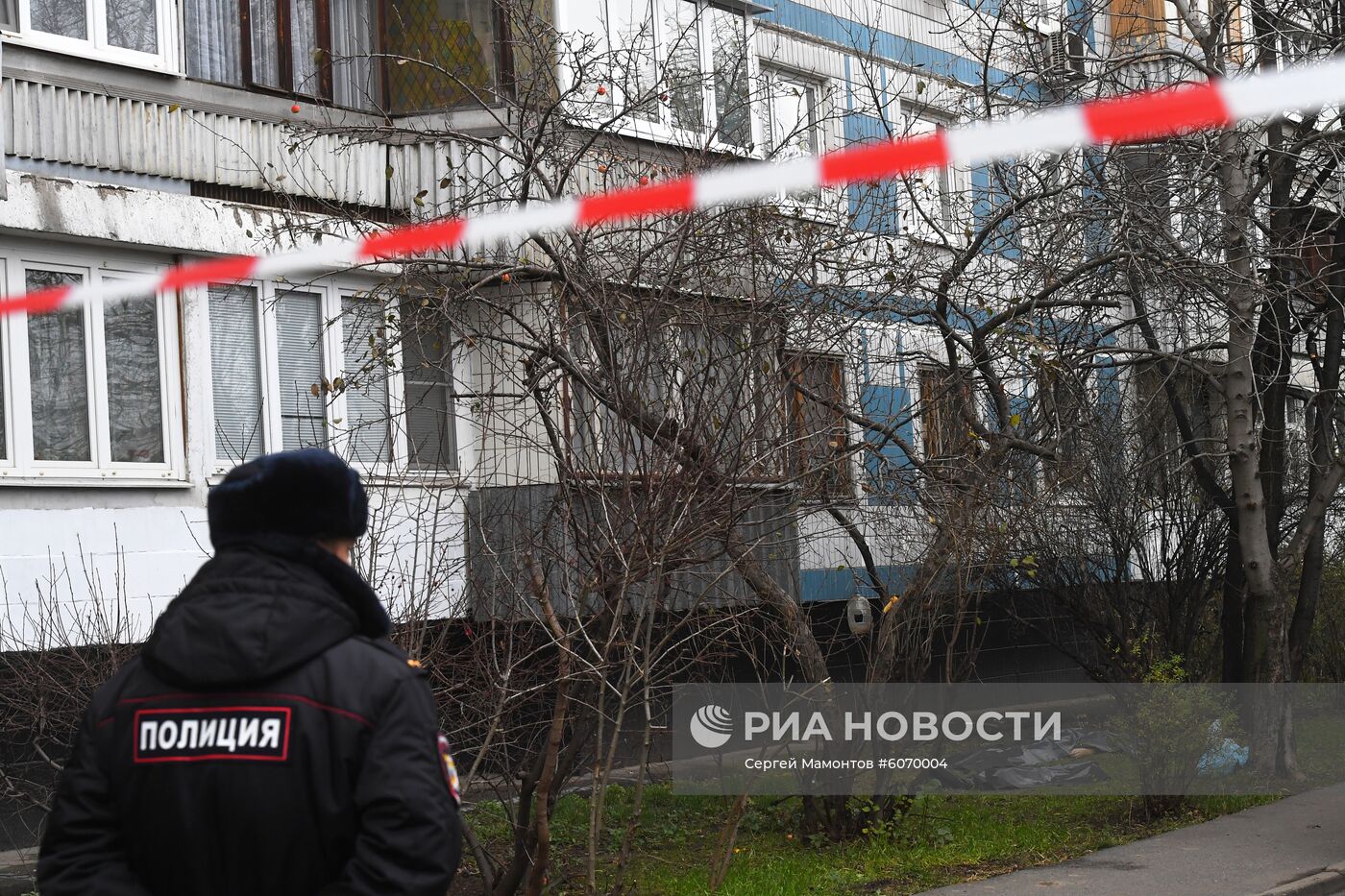 Ситуация на месте гибели женщины и ребенка в Москве