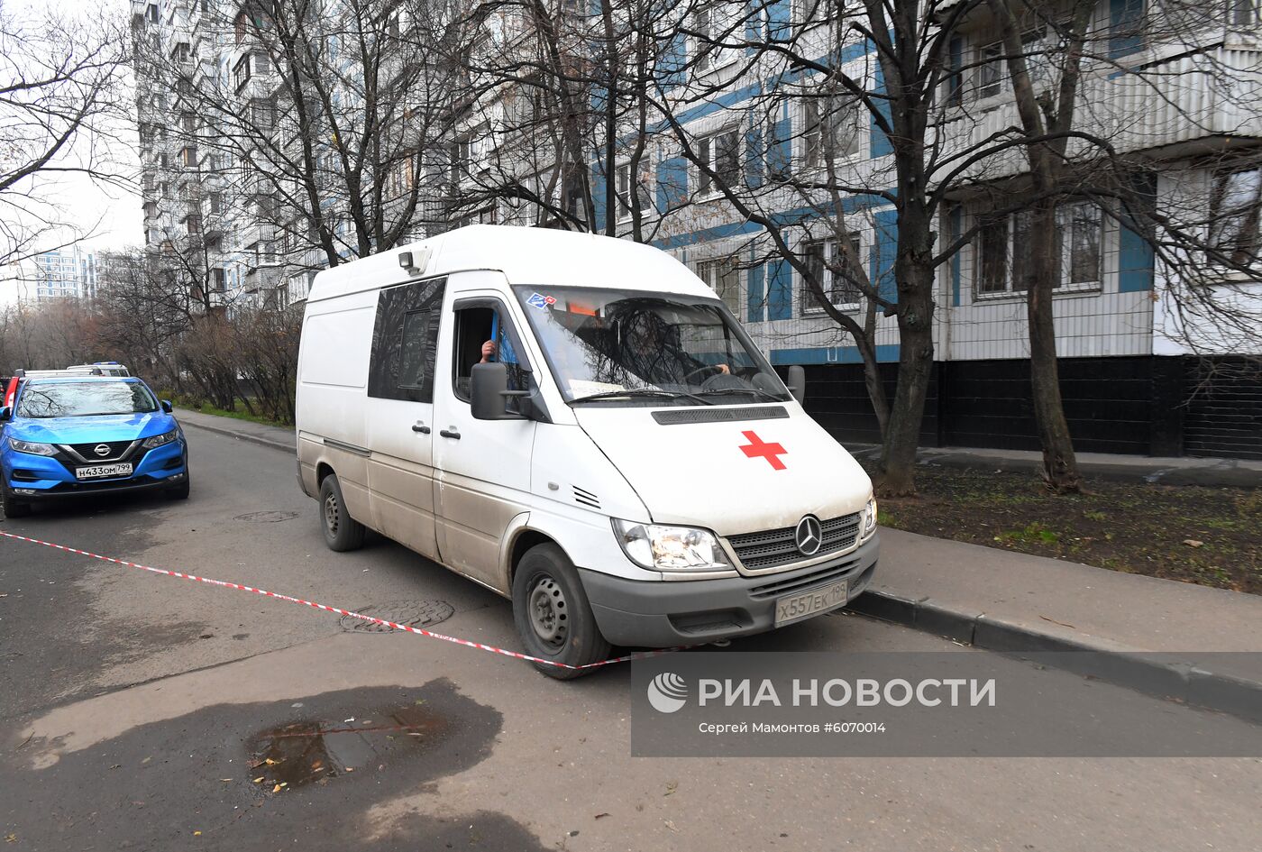 Ситуация на месте гибели женщины и ребенка в Москве