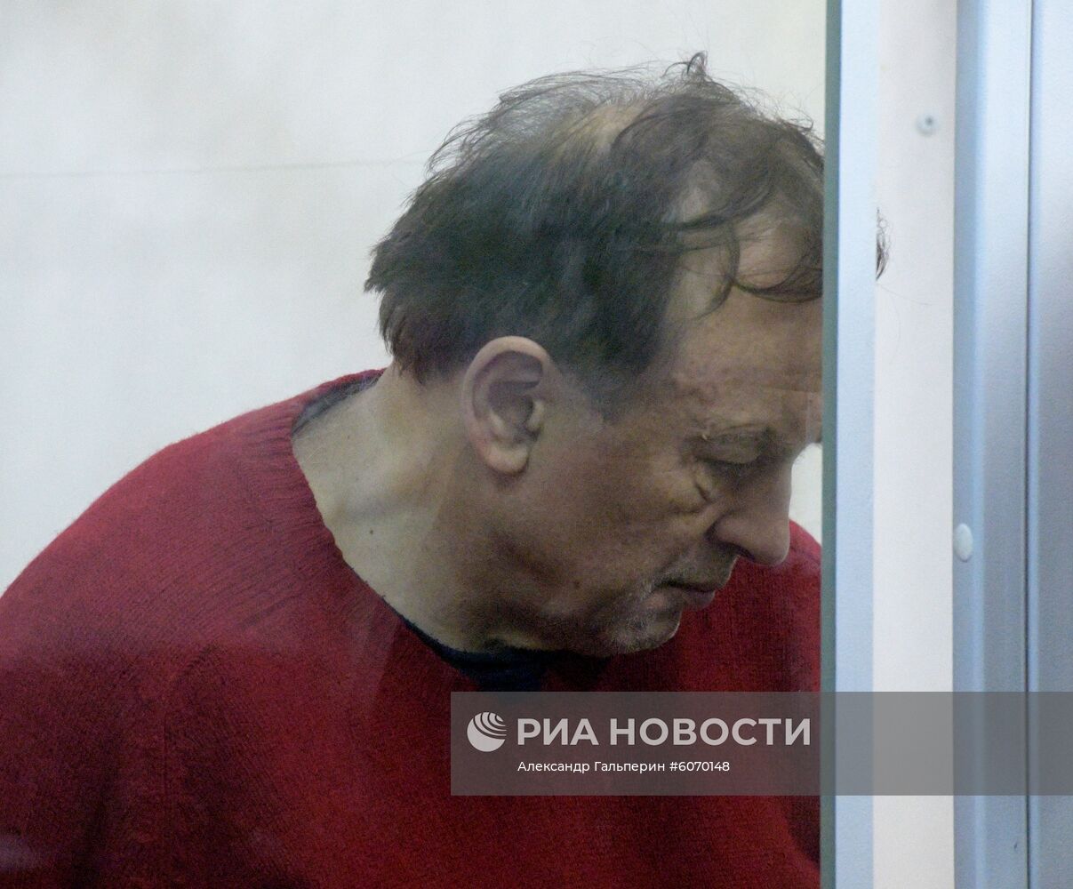 Избрание меры пресечения подозреваемому в убийстве преподавателю СПбГУ О. Соколову