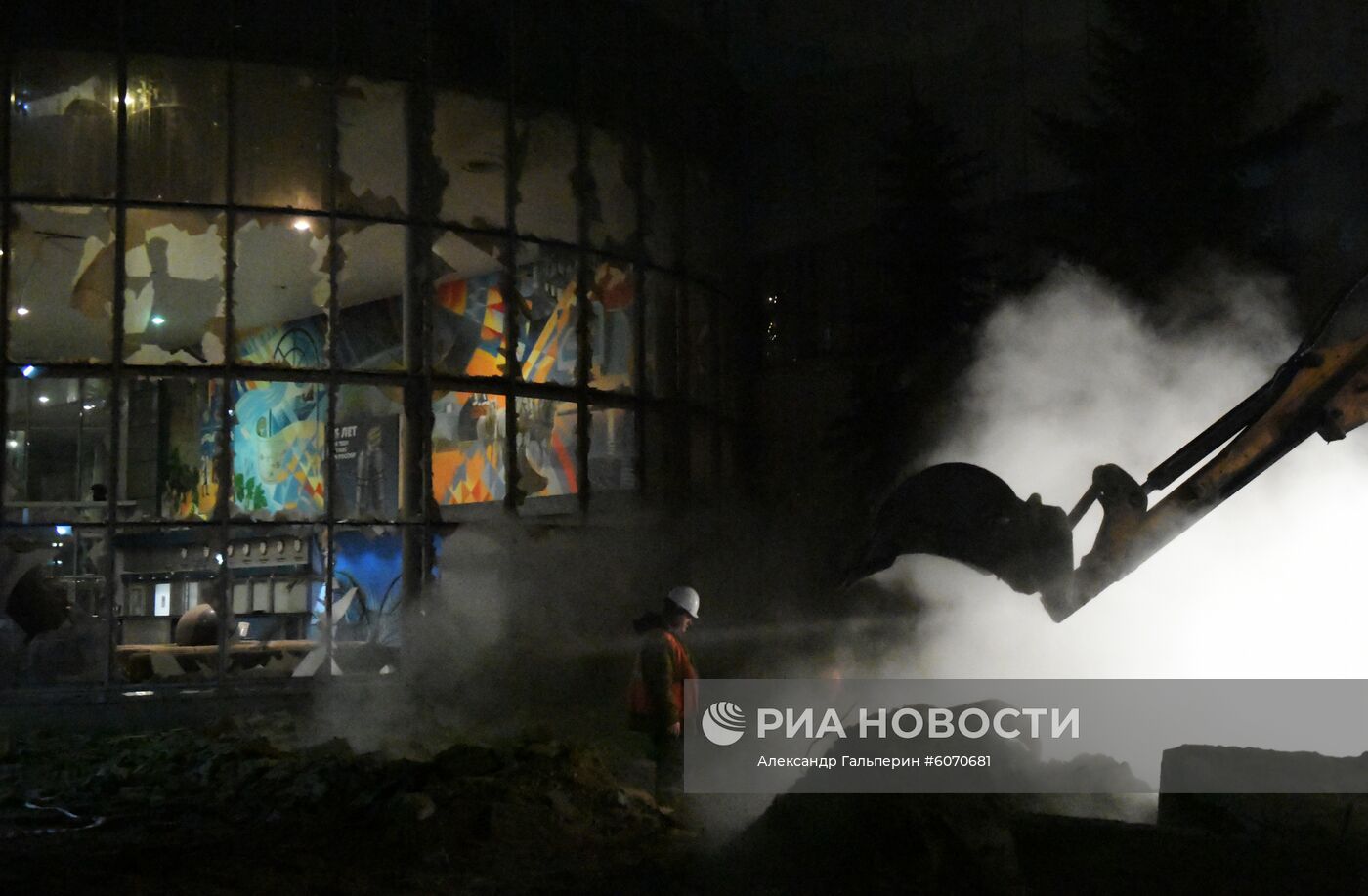 На заводе "Балтика" в Петербурге произошел прорыв паропровода