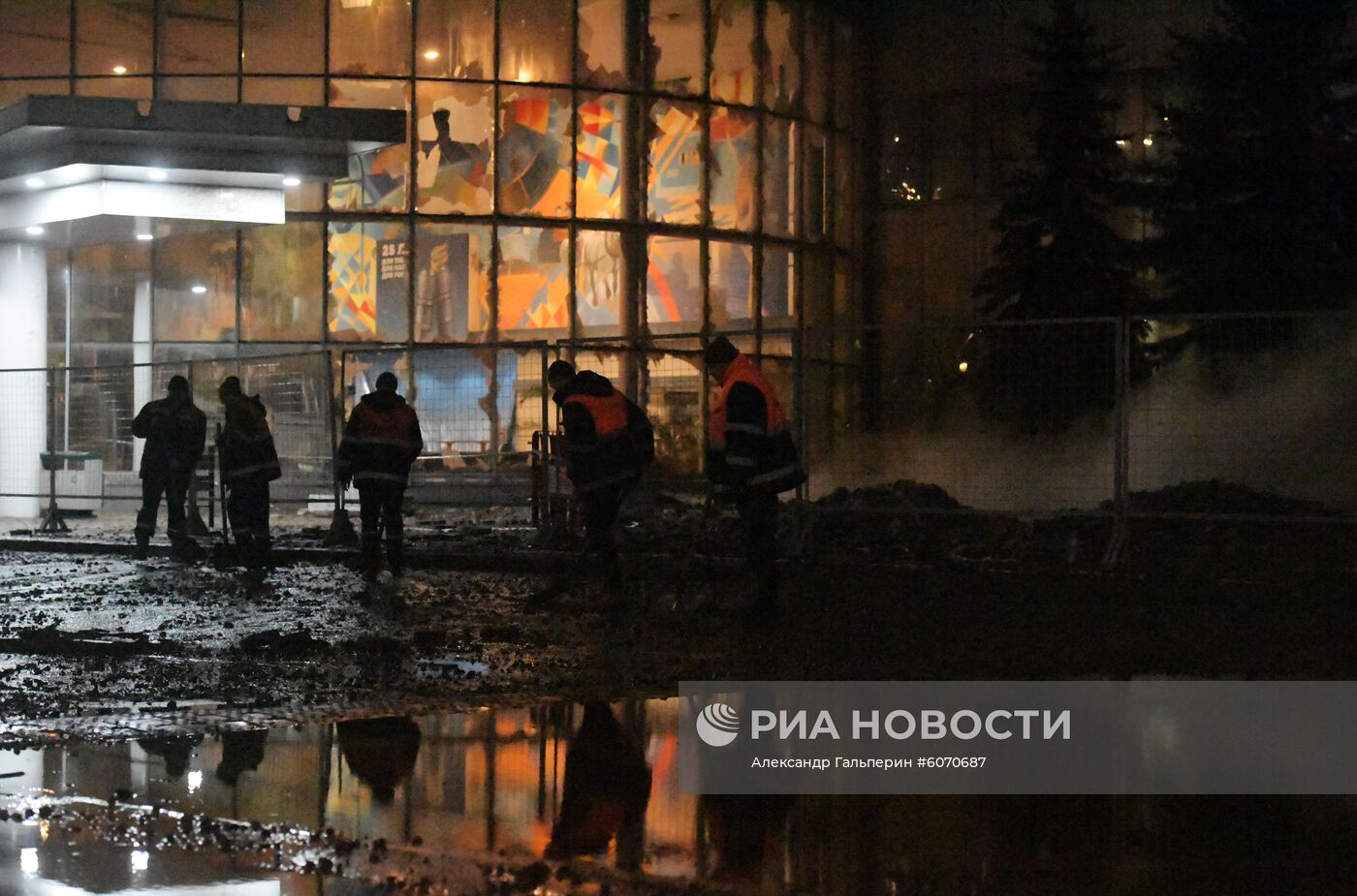 На заводе "Балтика" в Петербурге произошел прорыв паропровода