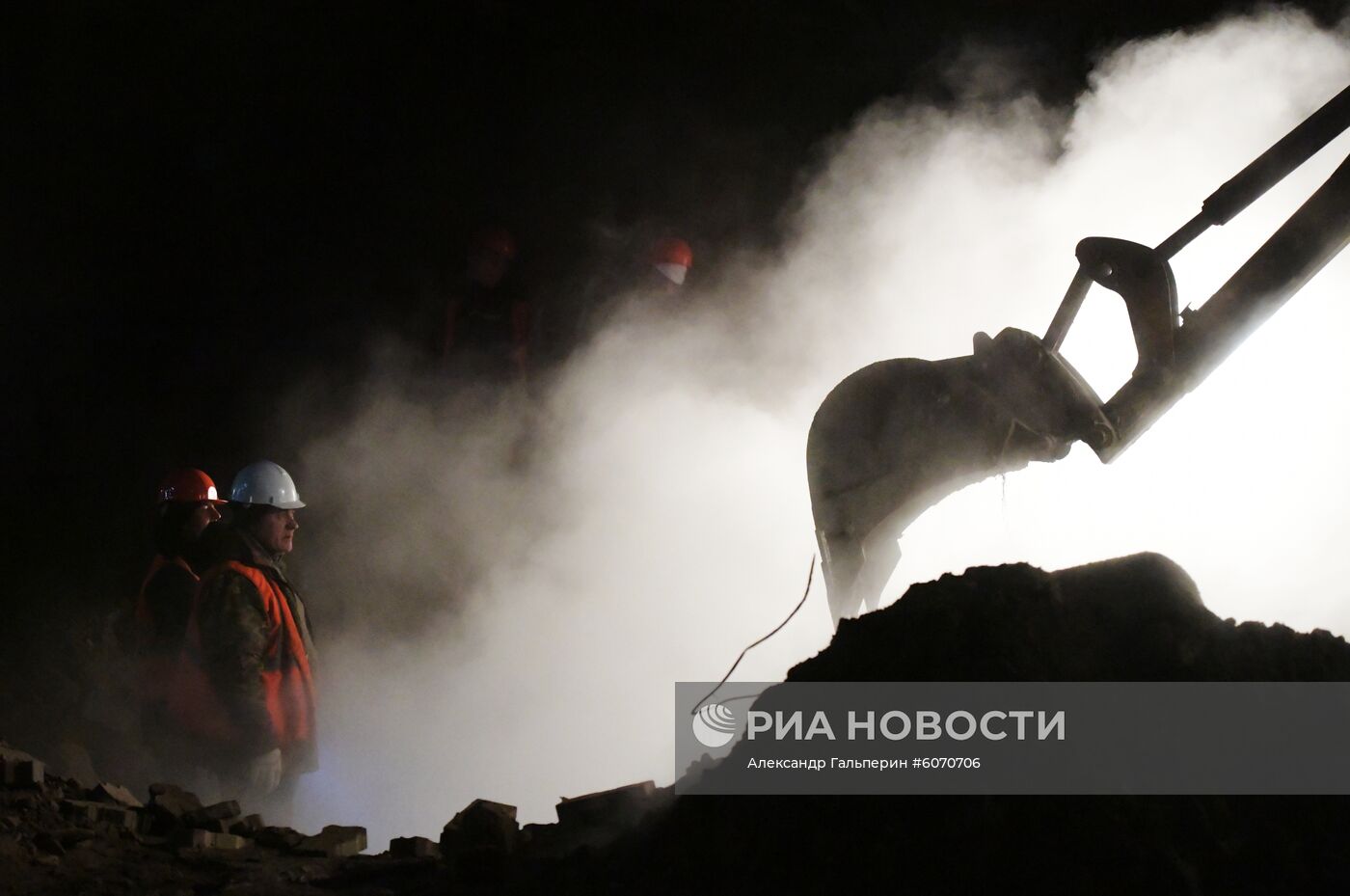 На заводе "Балтика" в Петербурге произошел прорыв паропровода