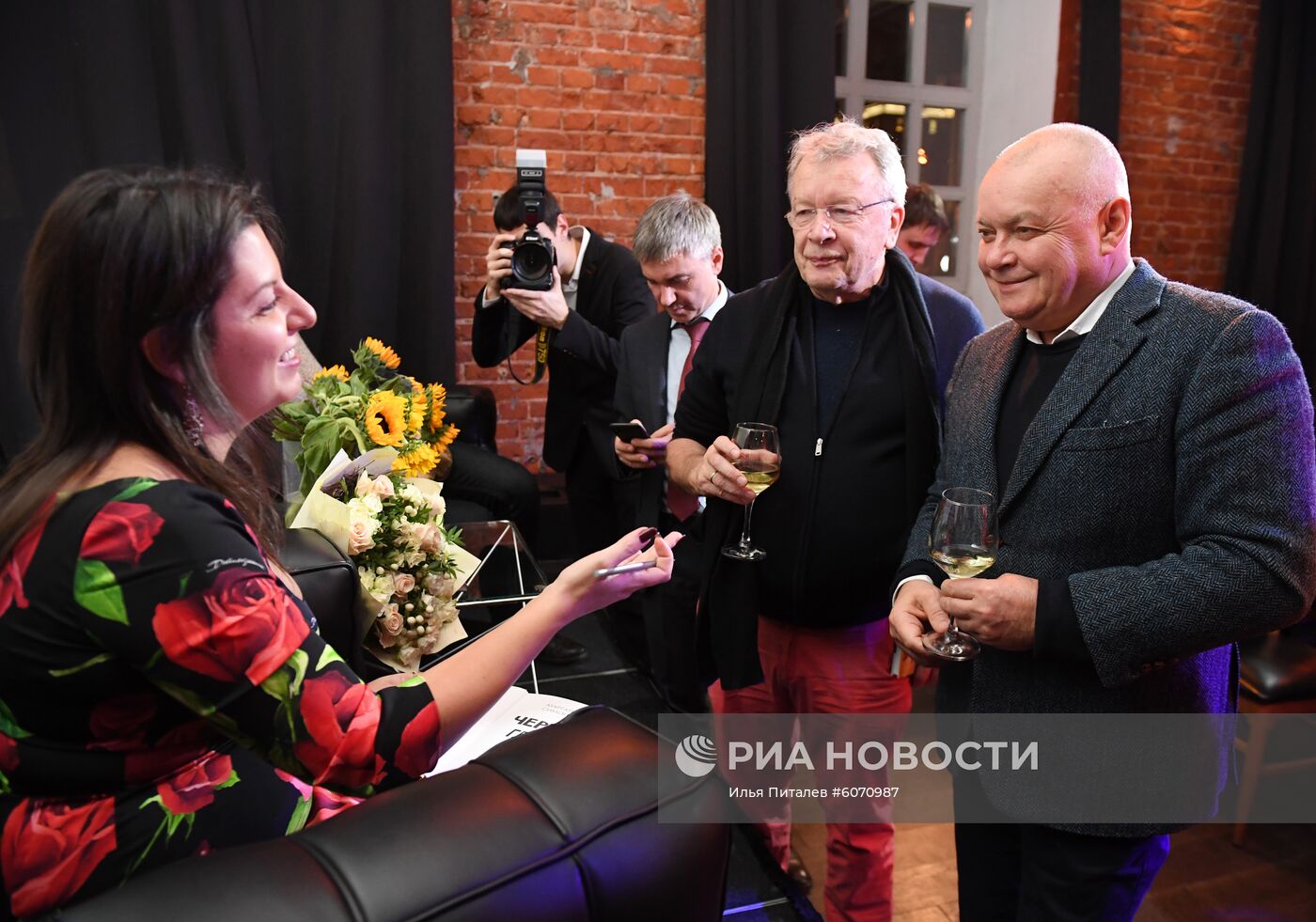 Презентация книги Маргариты Симоньян "Черные глаза"